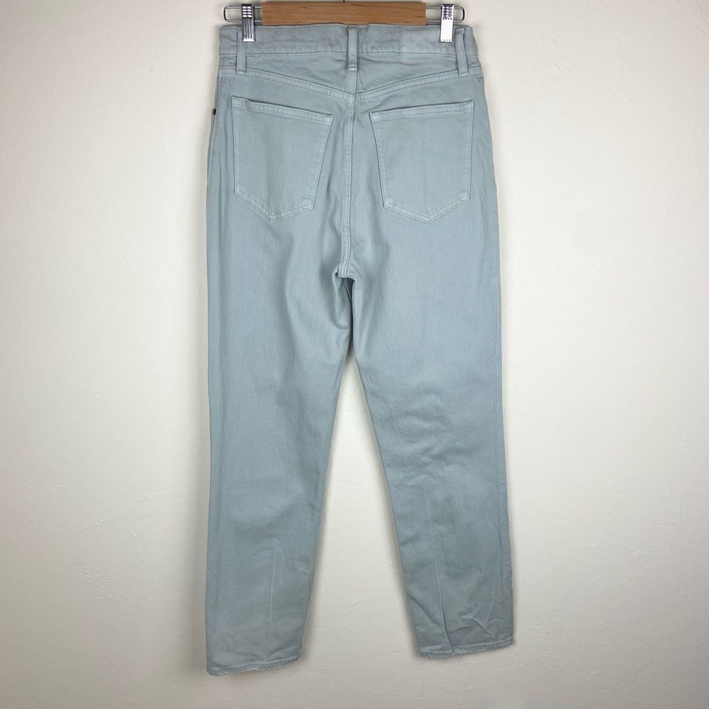 Abercrombie & Fitch 90’s Straight Ultra High-Rise Jeans - Light Gray - Picture 6 of 8